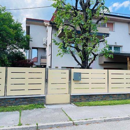 Apartment Armic Любляна Екстер'єр фото